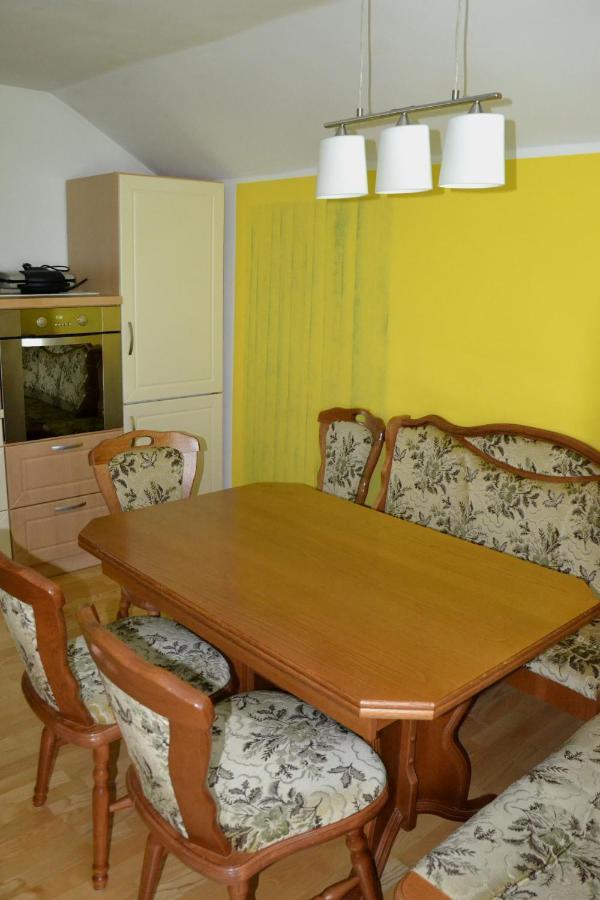 Apartma Ob Potoku Luče Eksteriør billede